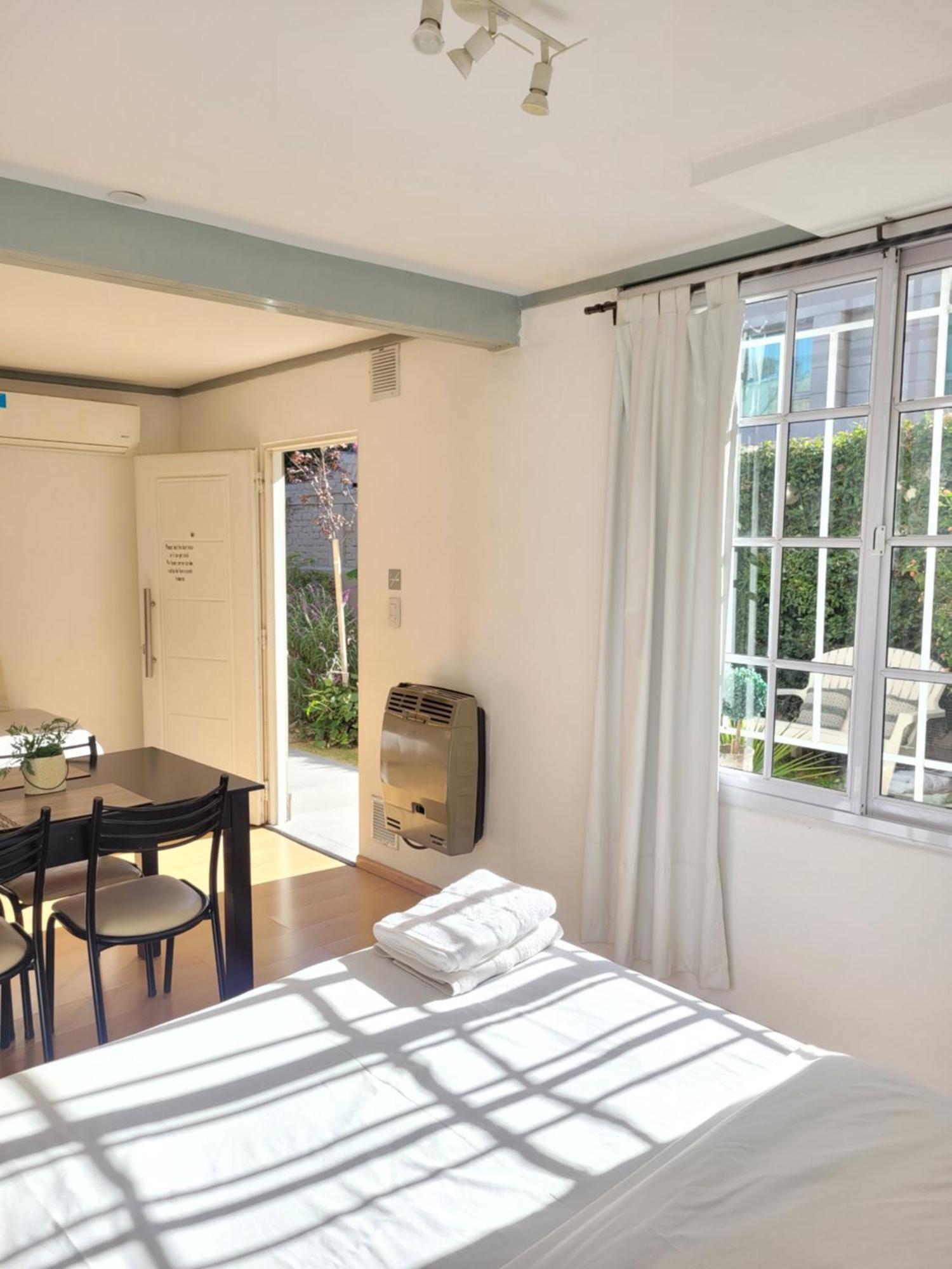 "Casa Amalia Apartamentos" Plaza Italia Y Av Aristides A 50Mts, Lugar Con Jardin ميندوزا المظهر الخارجي الصورة